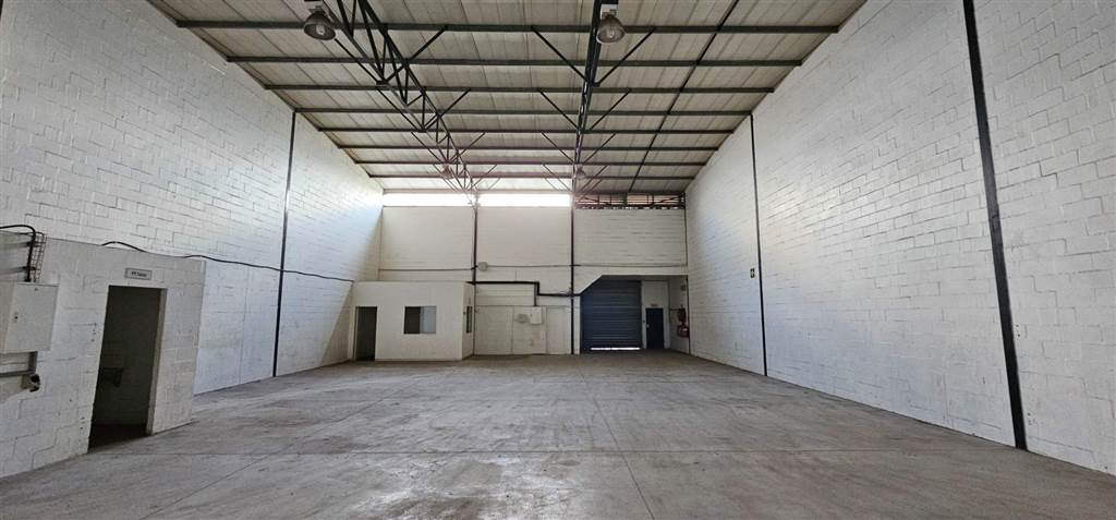 445  m² Industrial space in Epping photo number 2