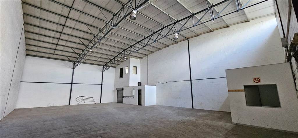 445  m² Industrial space in Epping photo number 1