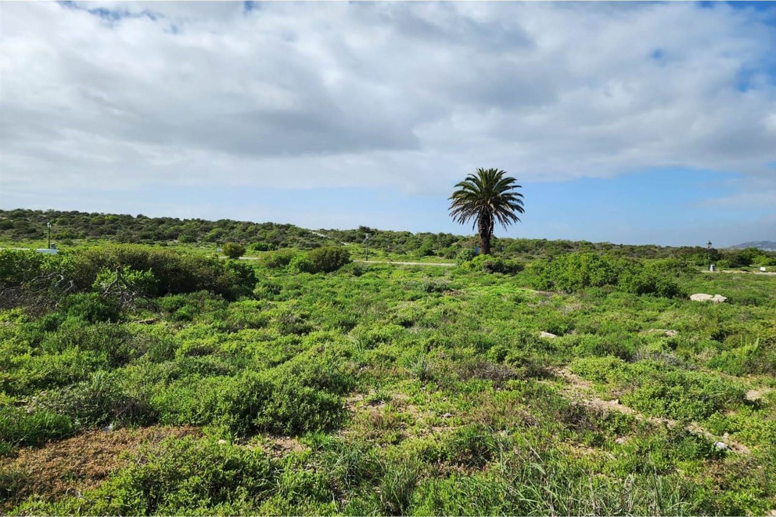 425 m² Land available in Shelley Point photo number 3