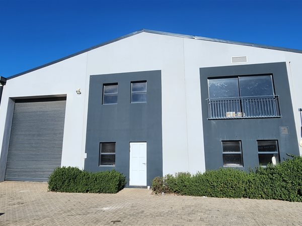 357  m² Industrial space