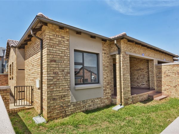 2 Bed Townhouse in Wilgeheuwel