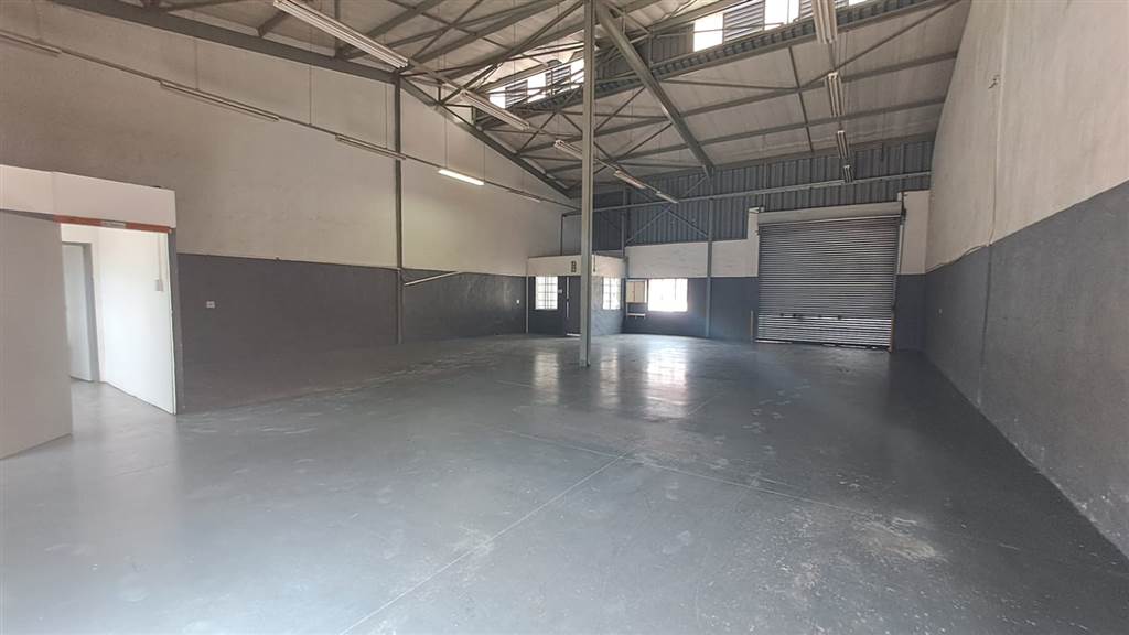 206  m² Industrial space in Silverton photo number 7