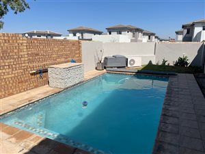 3 Bed House in Thatchfield