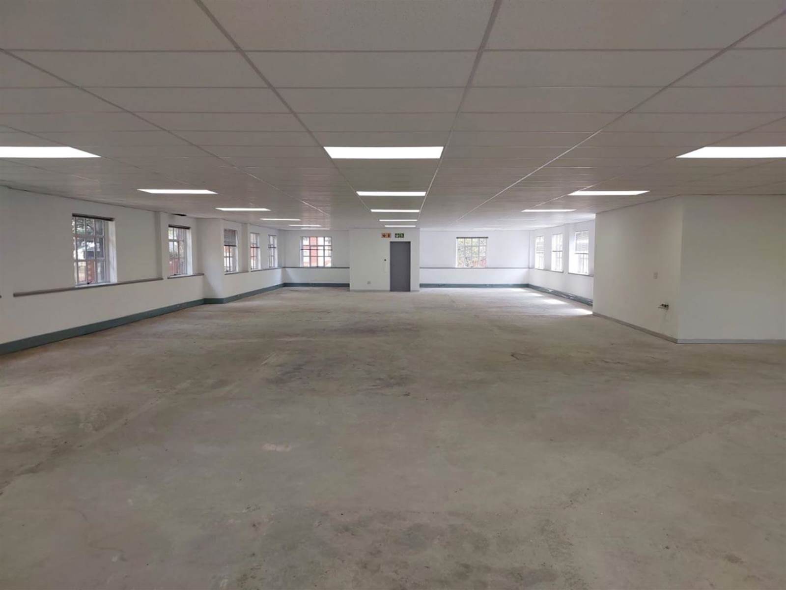 355  m² Commercial space in Bryanston photo number 5