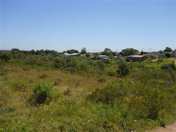 15.9 ha Land available in Kruisfontein