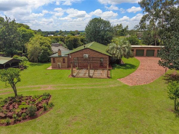 4.4 ha Smallholding 4.4 ha Smallholding