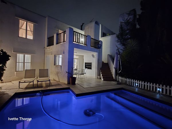 2 Bedroom House 2 Bedroom House