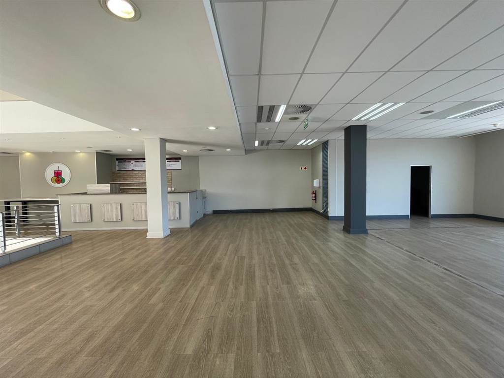 2355  m² Commercial space in Ferndale photo number 15