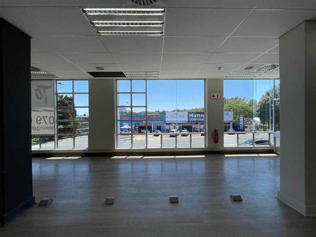 2355  m² Commercial space in Ferndale photo number 9