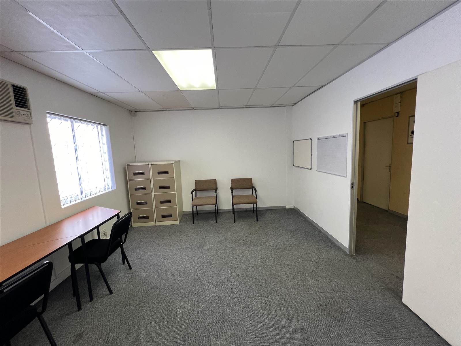 25  m² Commercial space in Milnerton photo number 4