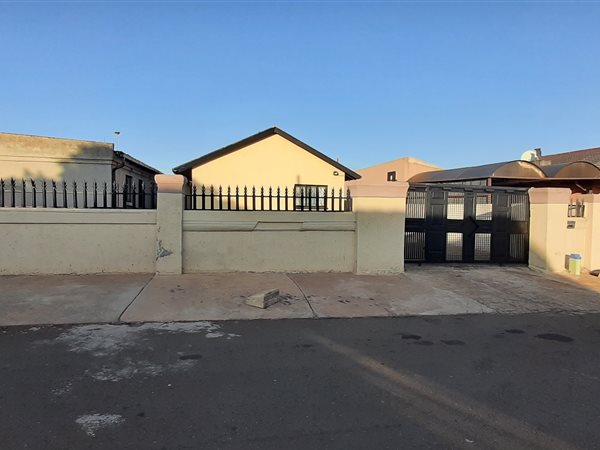 2 Bed House in Likole