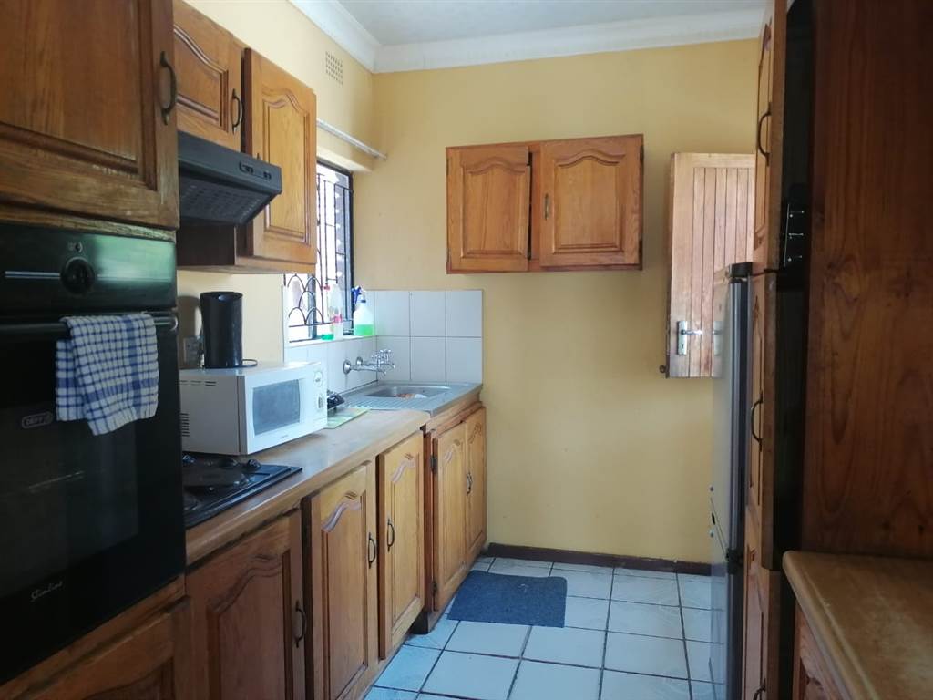 5 Bed House in Tzaneen photo number 28