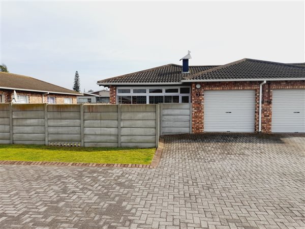 2 Bedroom Townhouse 2 Bedroom Townhouse