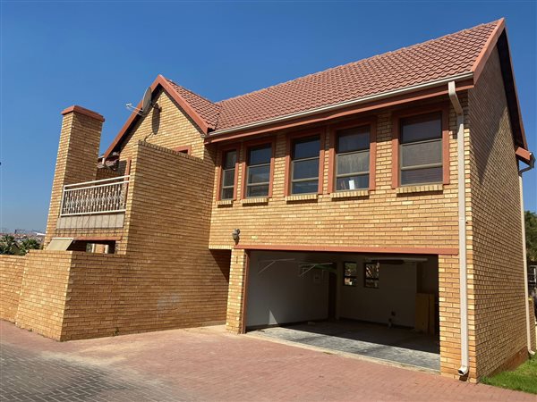 3 Bed Townhouse