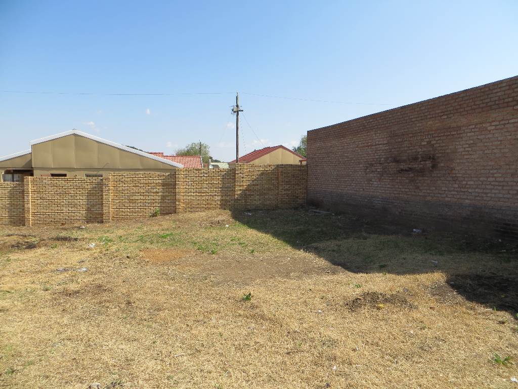 407 m² Land available in Wedela photo number 8