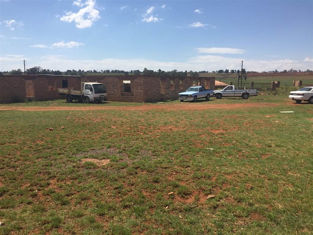 7763 m² Land available in Middelburg Central photo number 8