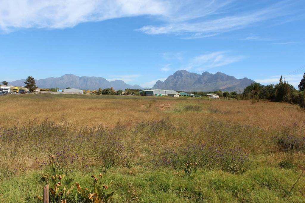 2.2 ha Land available in Paarl photo number 2