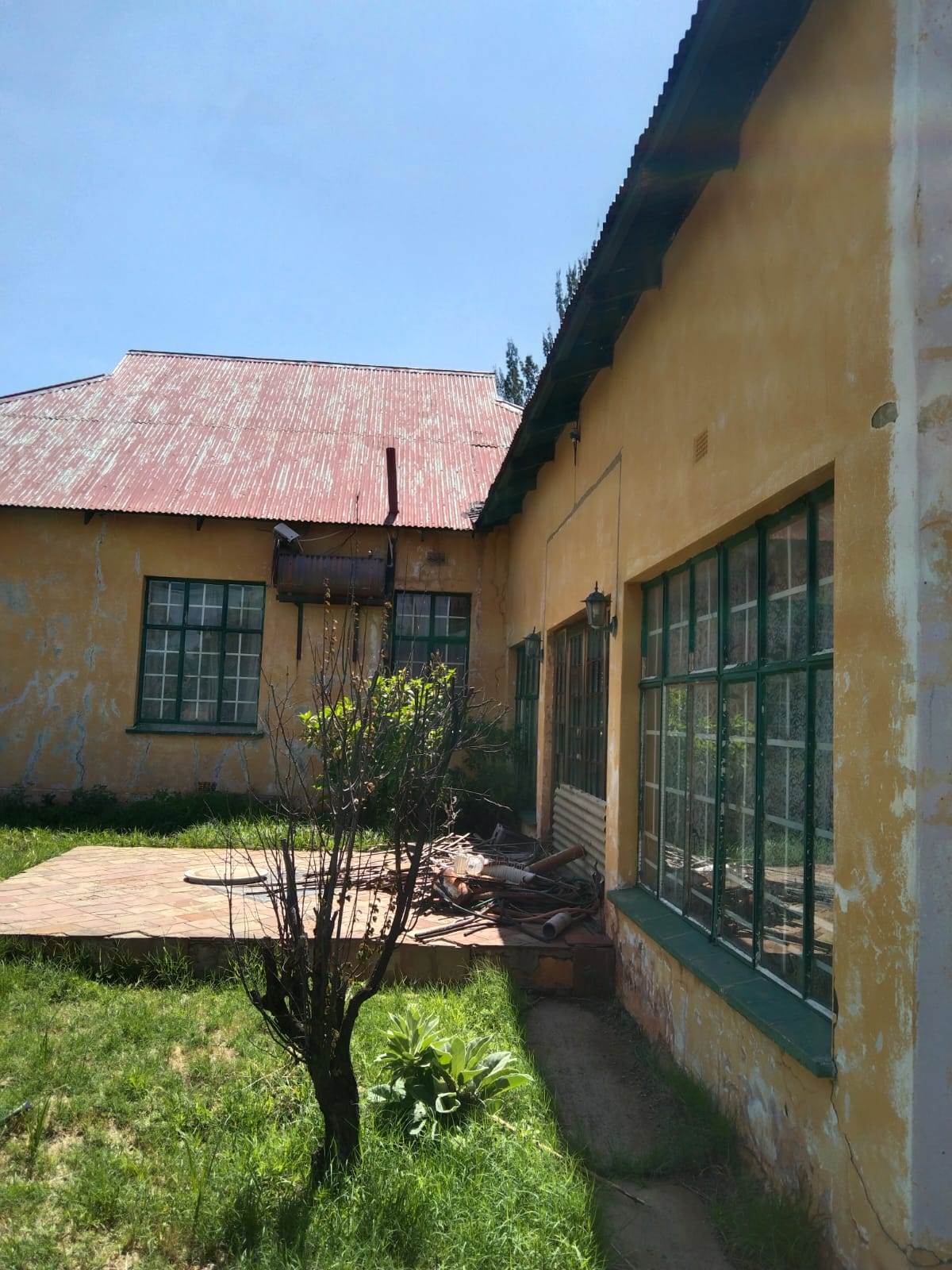 4 Bed House in Theunissen photo number 10