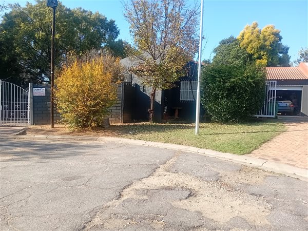 3 Bedroom House 3 Bedroom House