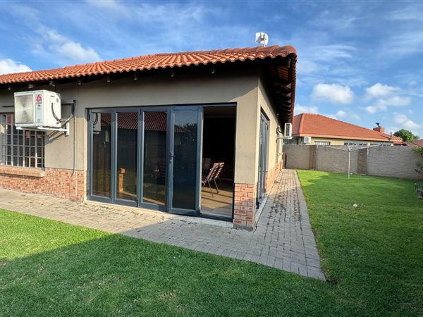 4 Bed House in Rustenburg Central