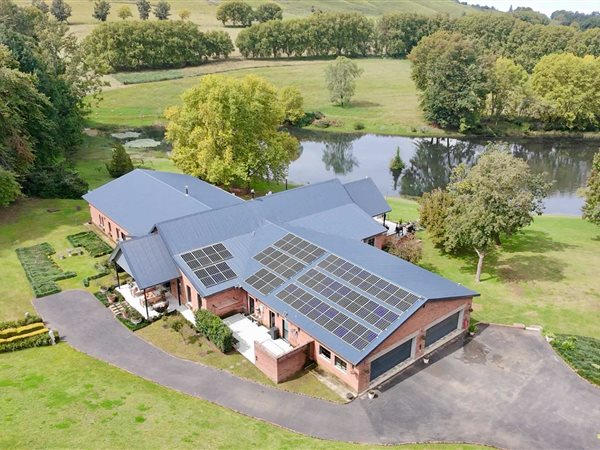 21.5 ha Farm 21.5 ha Farm