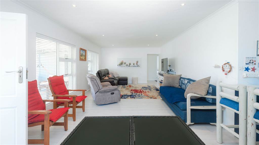 3 Bed House in Agulhas photo number 13