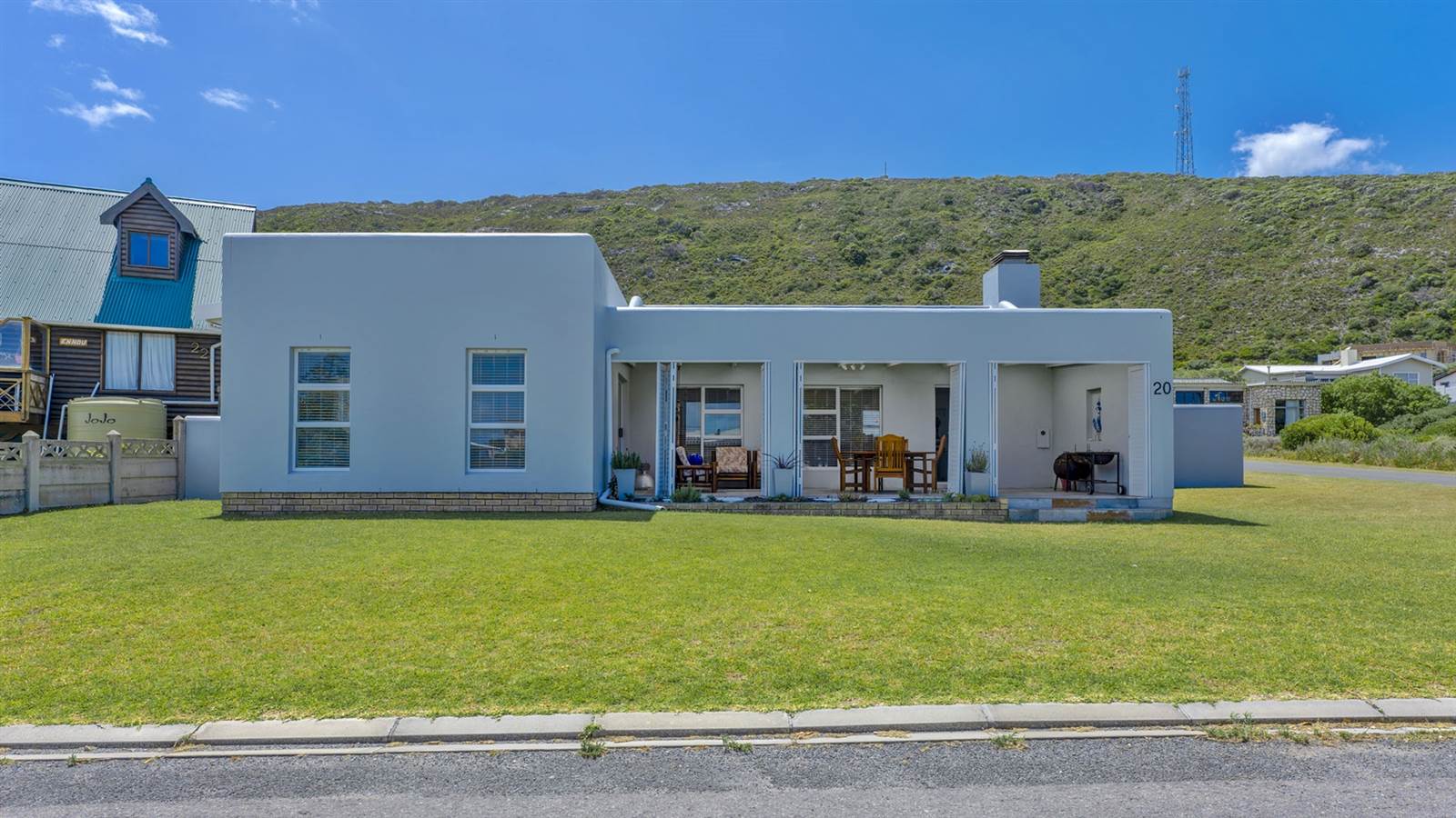 3 Bed House in Agulhas photo number 3