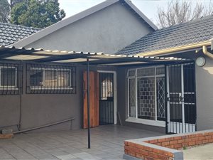 4 Bed House in General Alberts Park