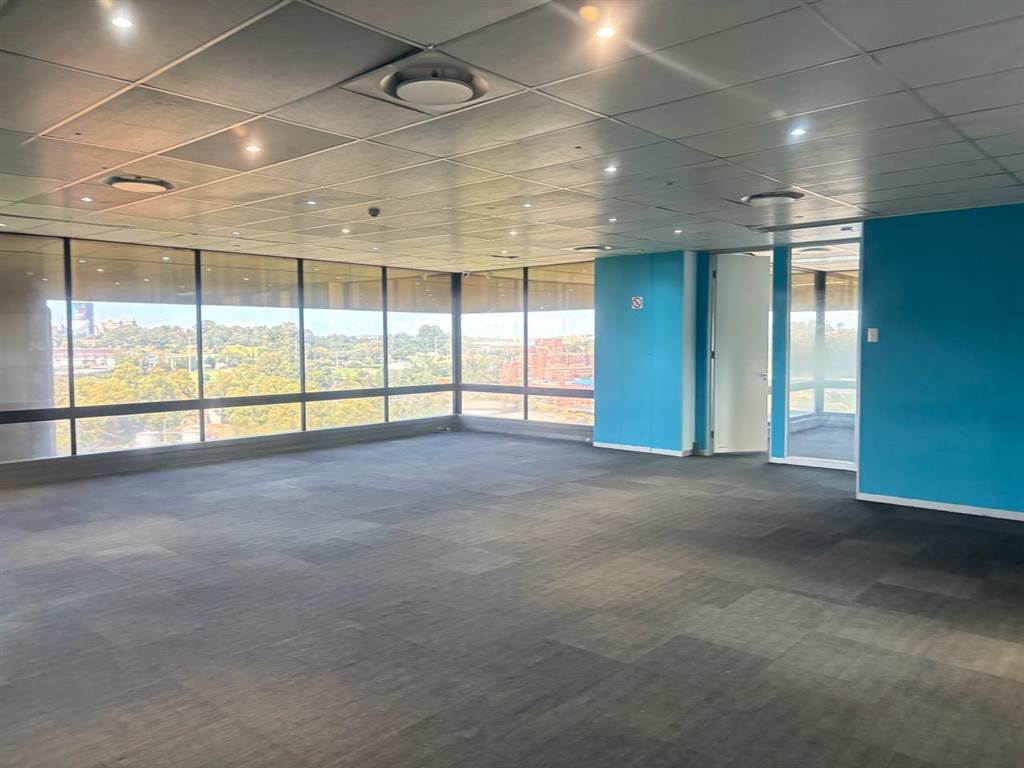 176  m² Commercial space in Auckland Park photo number 3