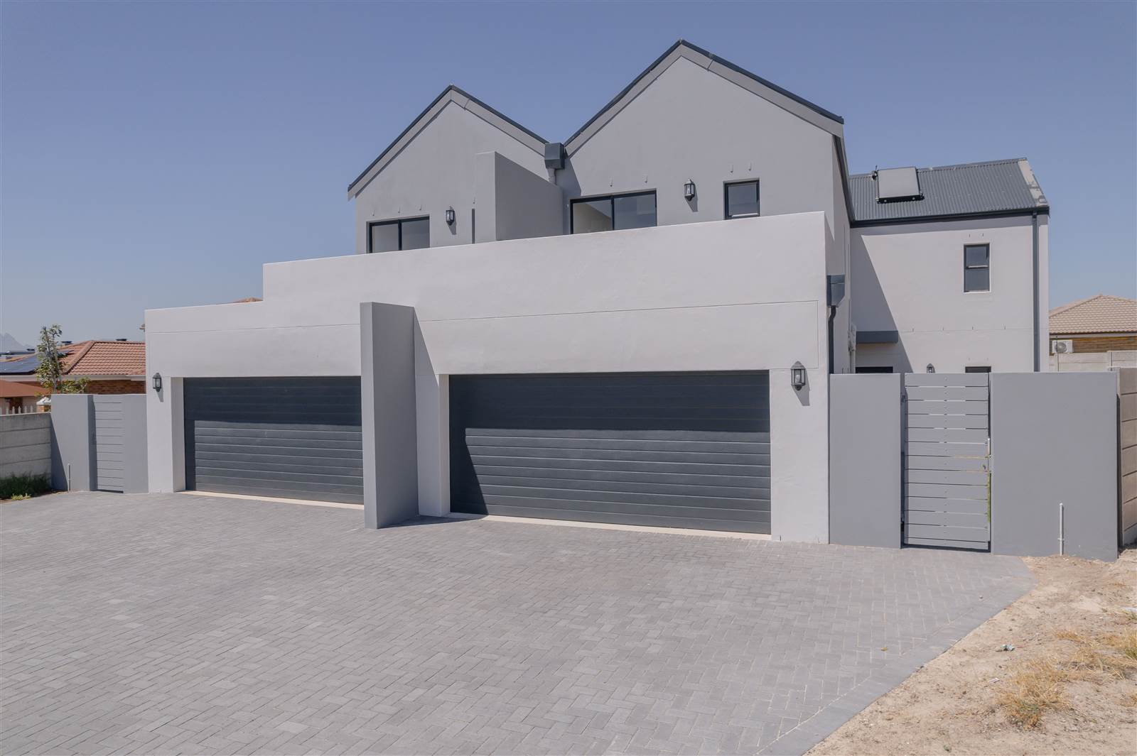 3 Bed House in Langeberg Heights photo number 2