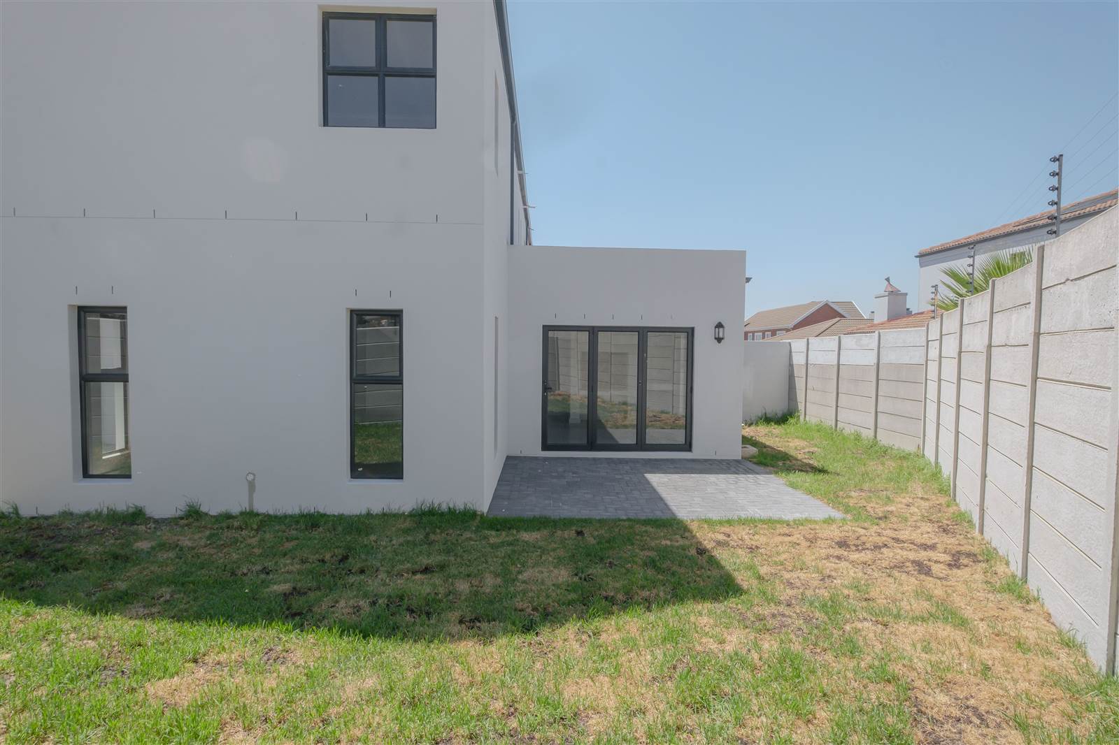 3 Bed House in Langeberg Heights photo number 4