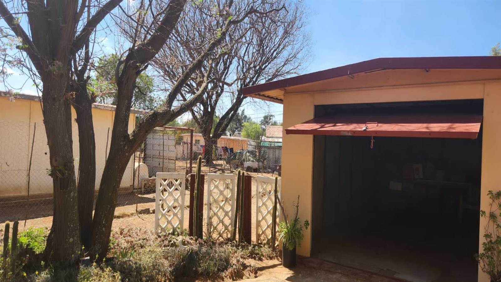 2 Bed House in Bultfontein photo number 14