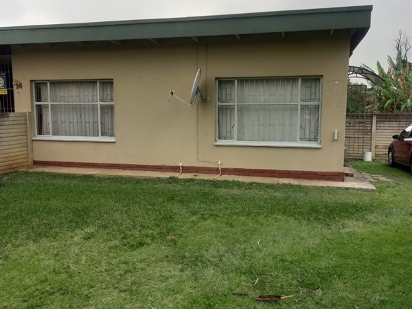 2 Bedroom House 2 Bedroom House
