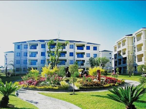 3 Bedroom Apartment 3 Bedroom Apartment