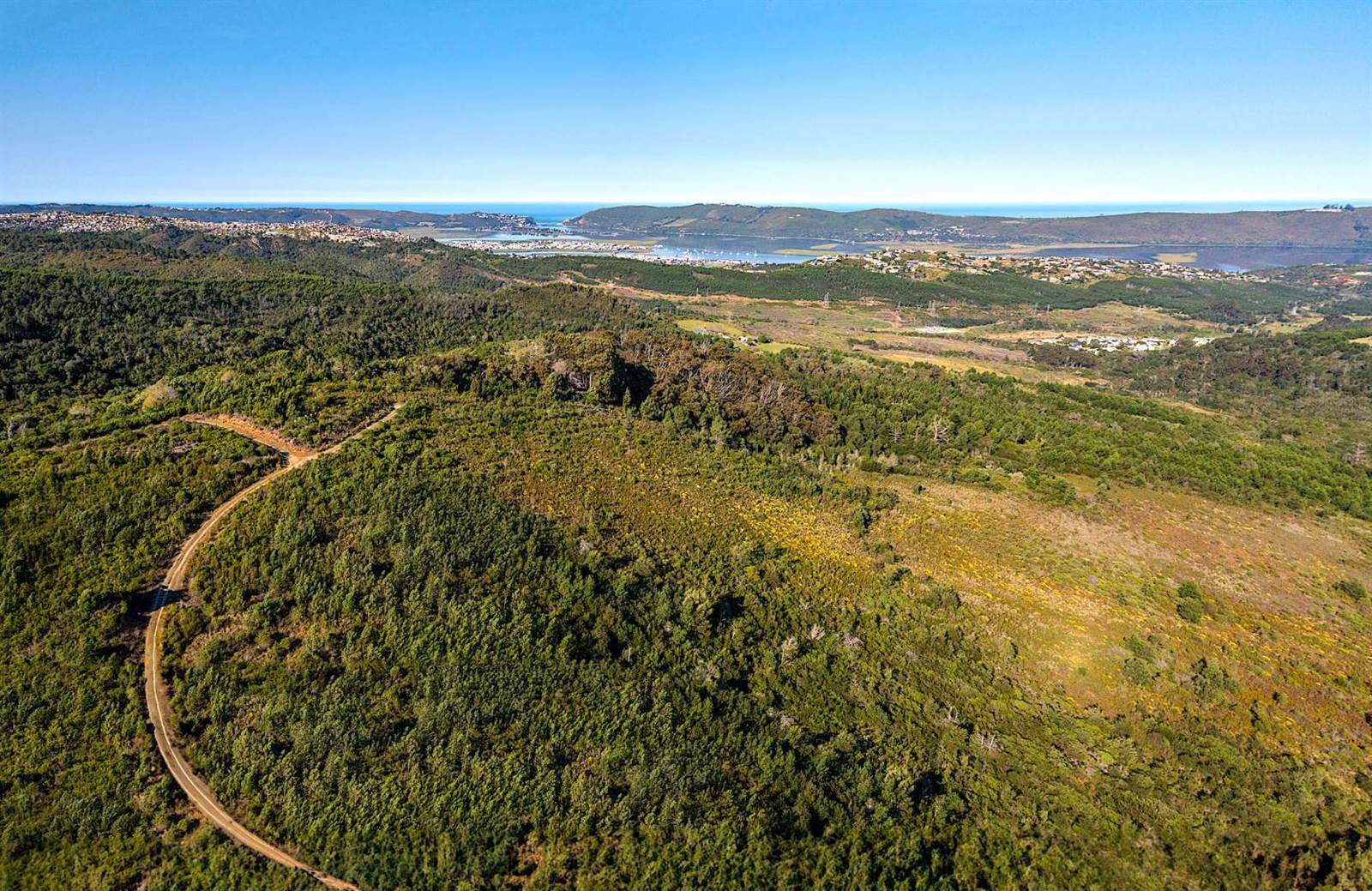 24.6 ha Land available in Knysna Central photo number 4