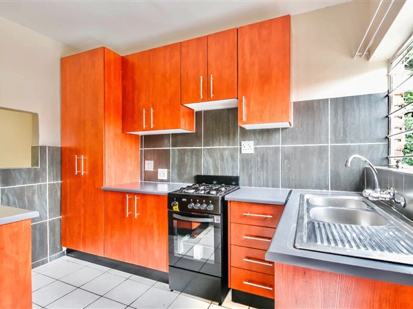 3 Bed Townhouse in Fontainebleau