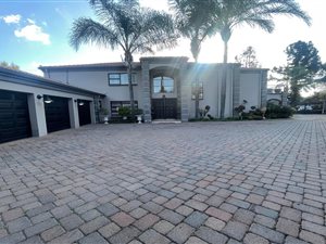 3 Bed House in Westdene