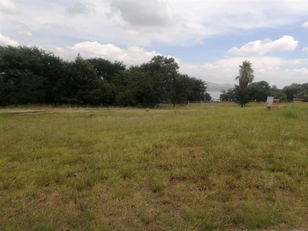 452 m² Land available in Kosmos photo number 3