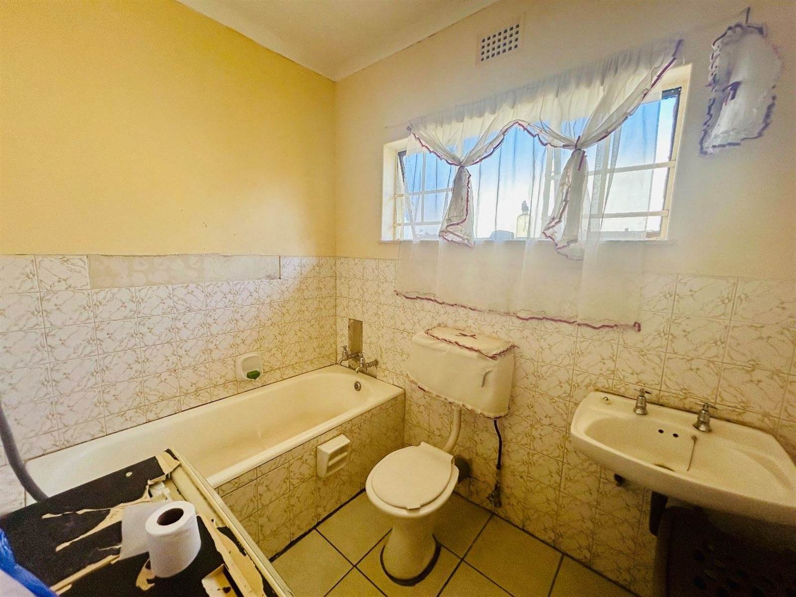 5 Bed House in Vryheid photo number 11