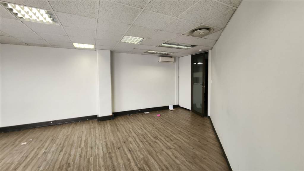 39  m² Commercial space in Centurion CBD photo number 5