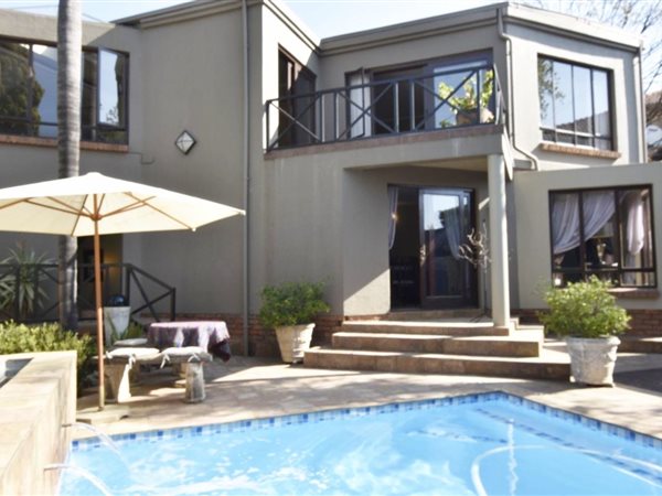3 Bedroom House 3 Bedroom House