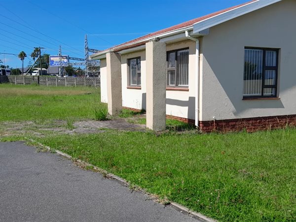 3 Bedroom House 3 Bedroom House