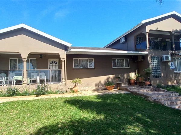 4 Bed House in Avoca
