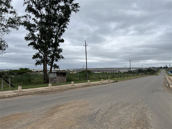 1.5 ha Land available in Mkondeni