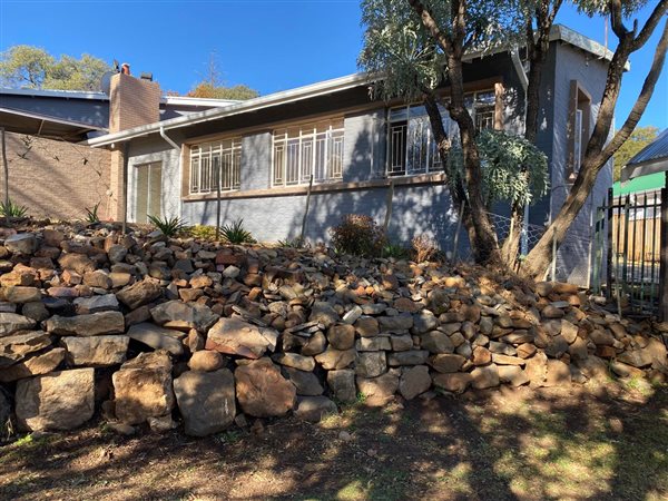 3 Bedroom House 3 Bedroom House