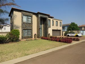 4 Bed House in Midlands Estate