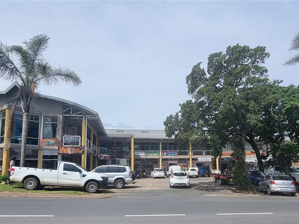 178  m² Commercial space in Uvongo