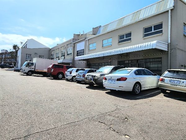 160  m² Retail Space in Morningside