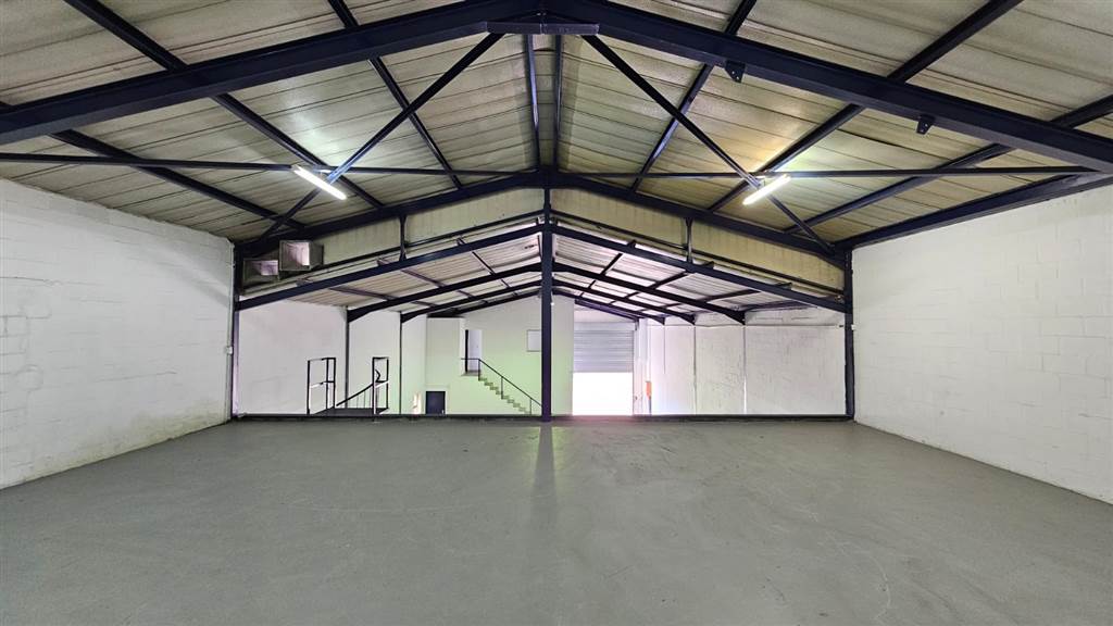 1000  m² Industrial space in Beaconvale photo number 16