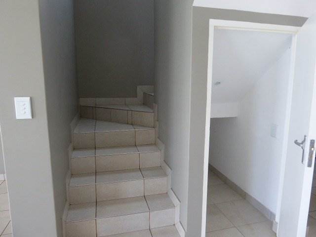 3 Bed Townhouse in Erasmus Park photo number 10